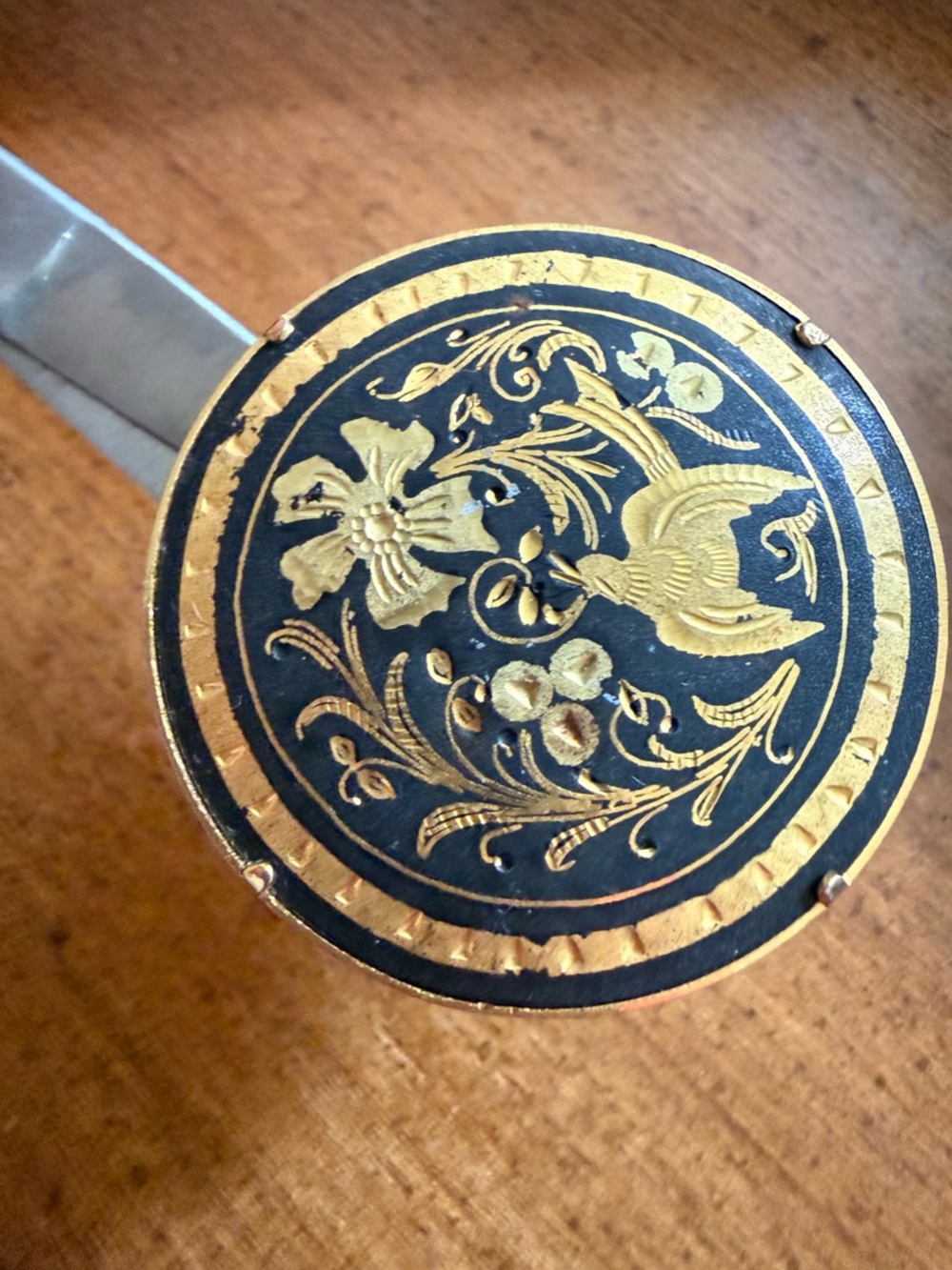 Damascene Brooch Trumpet Clasp Black & Gold Victorian Motif